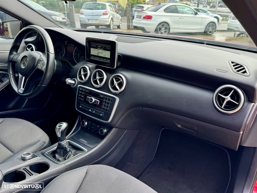 Mercedes-Benz A 180 CDI (BlueEFFICIENCY) AMG Sport - 7