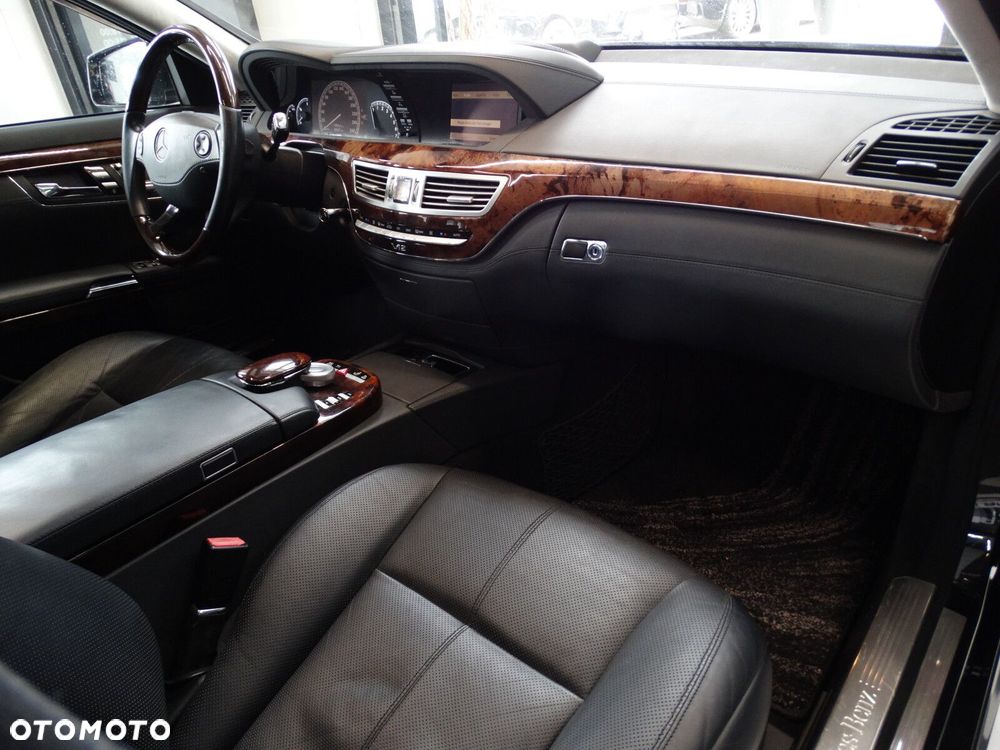 Mercedes-Benz Klasa S - 21