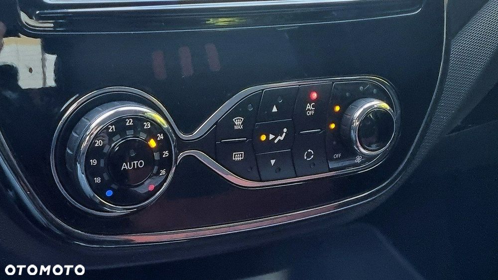 Renault Captur - 16