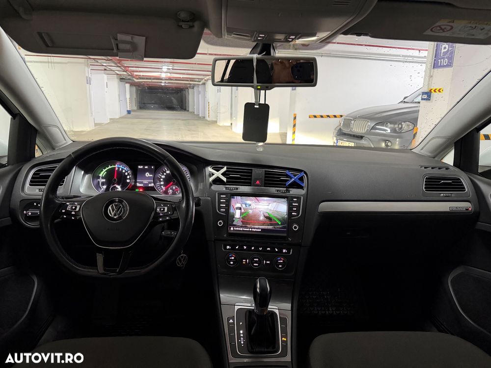 Volkswagen Golf e-Golf - 6