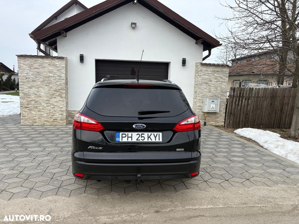 Ford Focus ver-1-6-tdci-dpf-start--stopp--system-titanium - 12