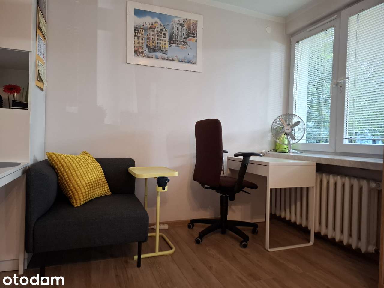 Mieszkanie dla singla lub pary na minimum 6 miesięcy.