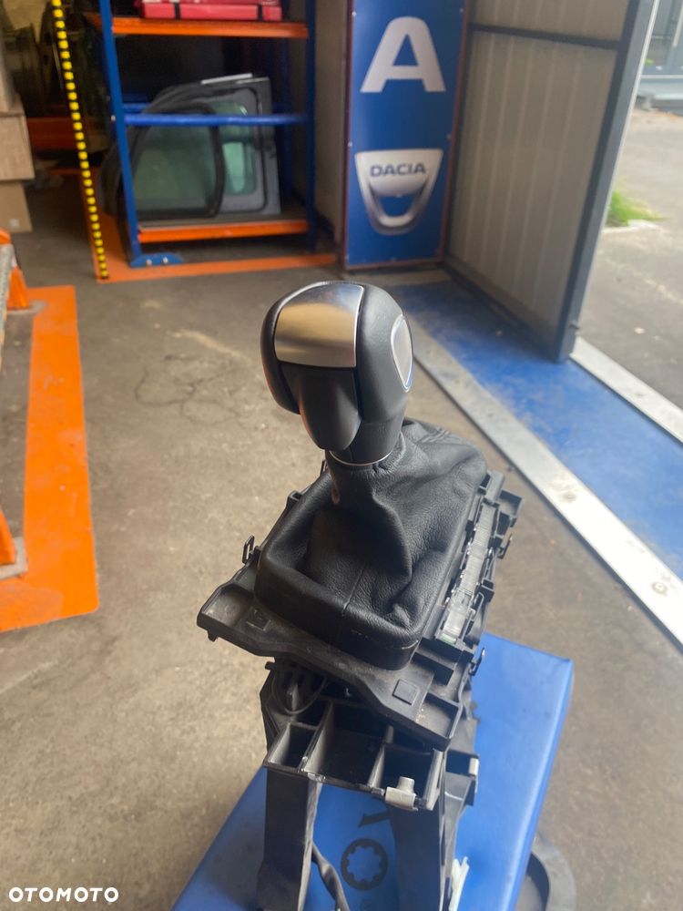 Ford S-max MK2  2 II LIFT galaxy MK4 18r 2.0 tdci  IGŁA!!! po 21 tyś km AUTOMAT WYBIERAK SKRZYNI BIEGÓW MIESZEK SKÓRZANY GAŁKA SKÓRZANA SKÓRA   mk 2 mk 3 mk 4 galaxy S max Smax S-maks lift II 2  galaxy - 4