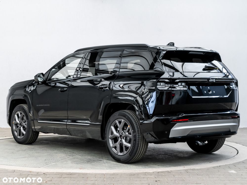 Jeep Compass - 3