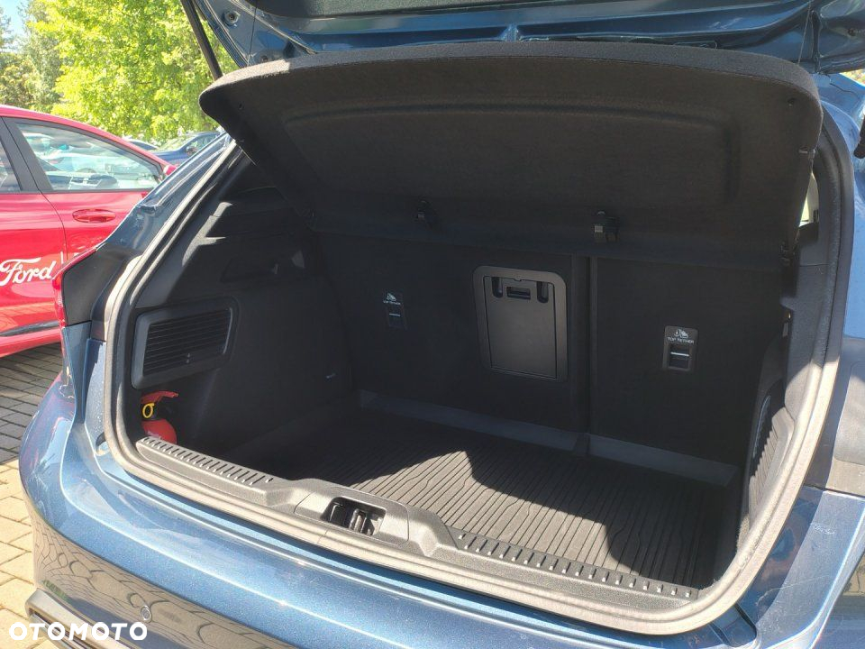 Ford Focus - 25