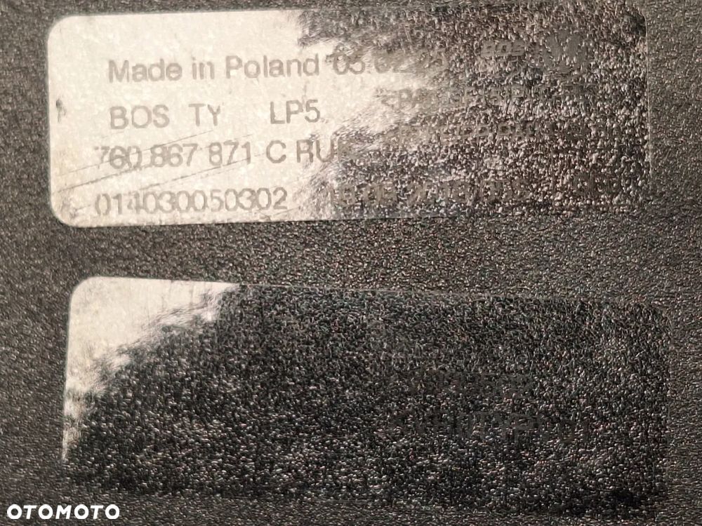 roleta bagaznika vw touareg III 760 76o 2018- 760867871 orginal demontaz - 6