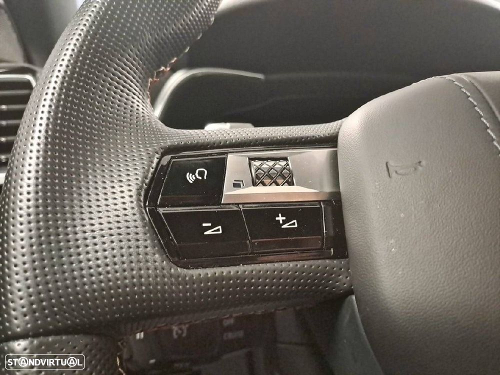 DS DS7 1.5 BlueHDi Pallas EAT8 - 16