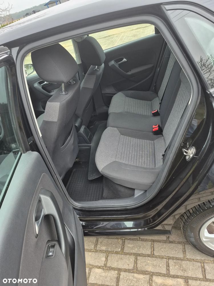 Volkswagen Polo - 15