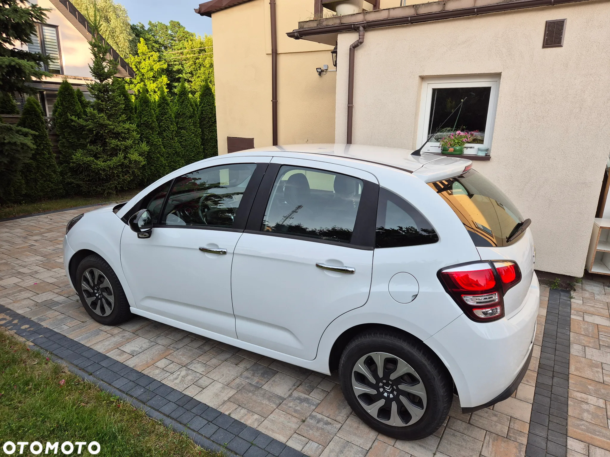 Citroën C3 1.2 PureTech Exclusive - 4