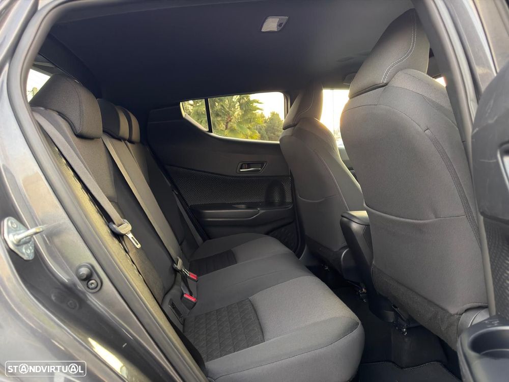 Toyota C-HR 1.8 Hybrid Square Collection - 13