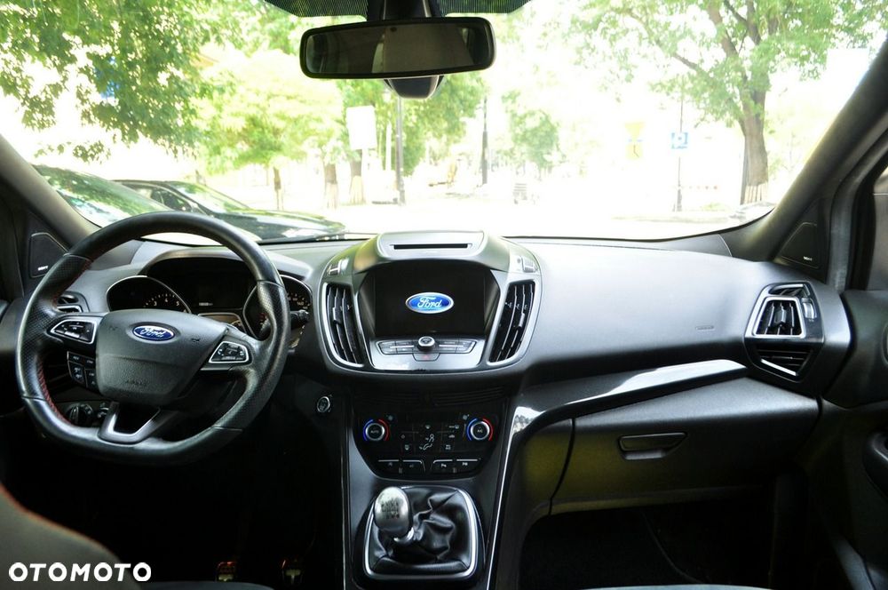 Ford Kuga - 6