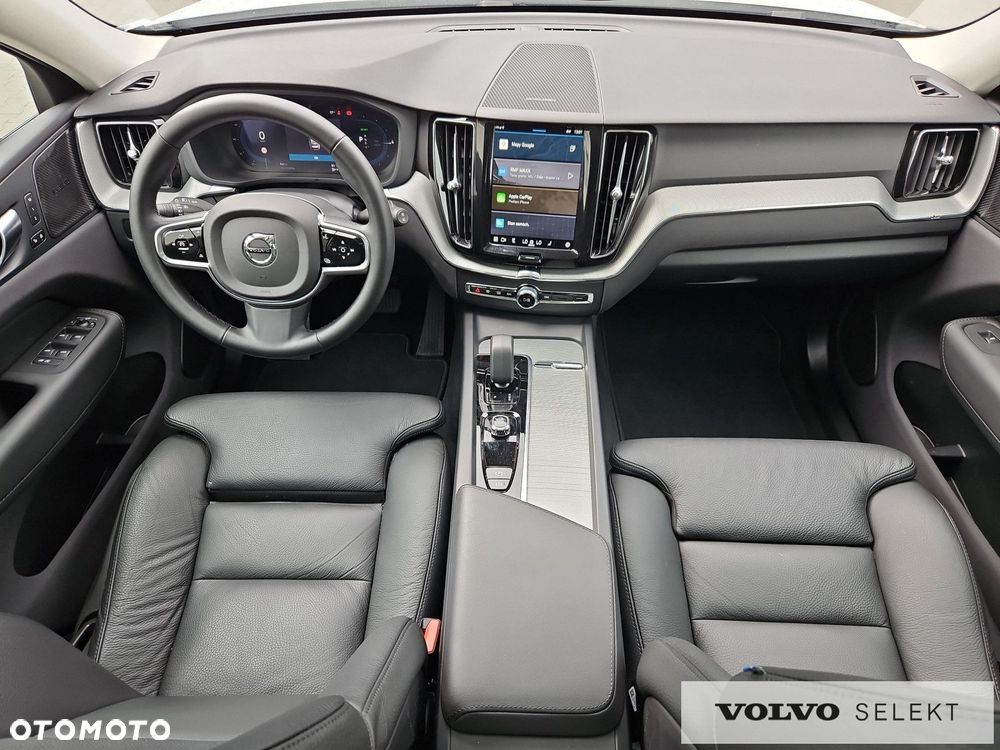 Volvo XC 60 T8 AWD Plug-in Hybrid Plus Dark - 11