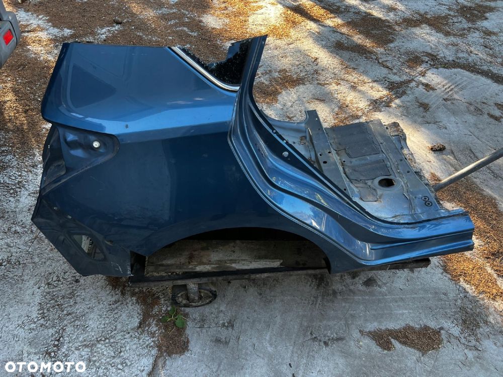 ĆWIARTKA BŁOTNIK PRÓG SŁUPEK PAS TYŁ PRAWY TOYOTA AURIS II HB - 2