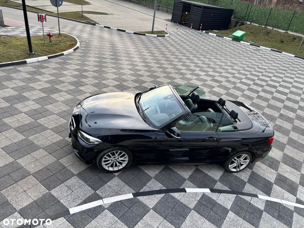 BMW Seria 2 220i M Sport - 1