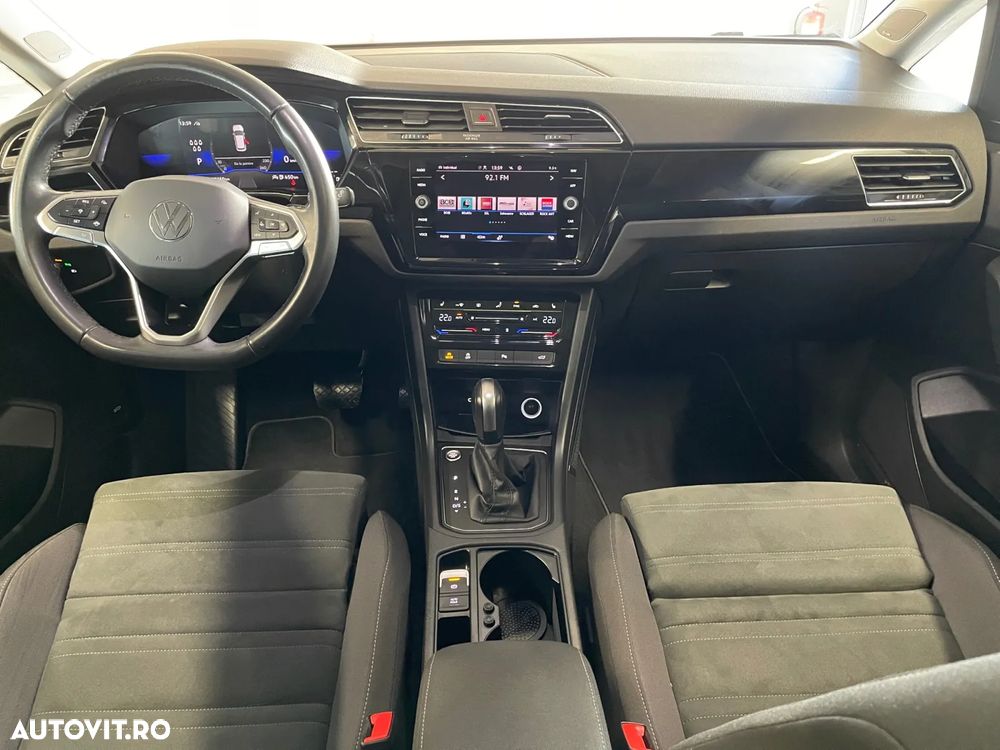 Volkswagen Touran 1.5 TSI DSG Highline - 10