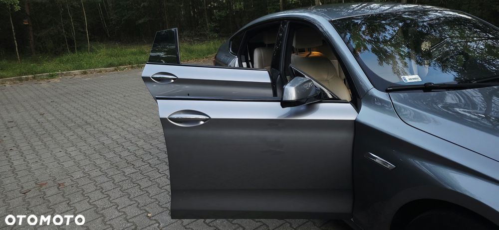 BMW 5GT 535d Luxury Line - 24
