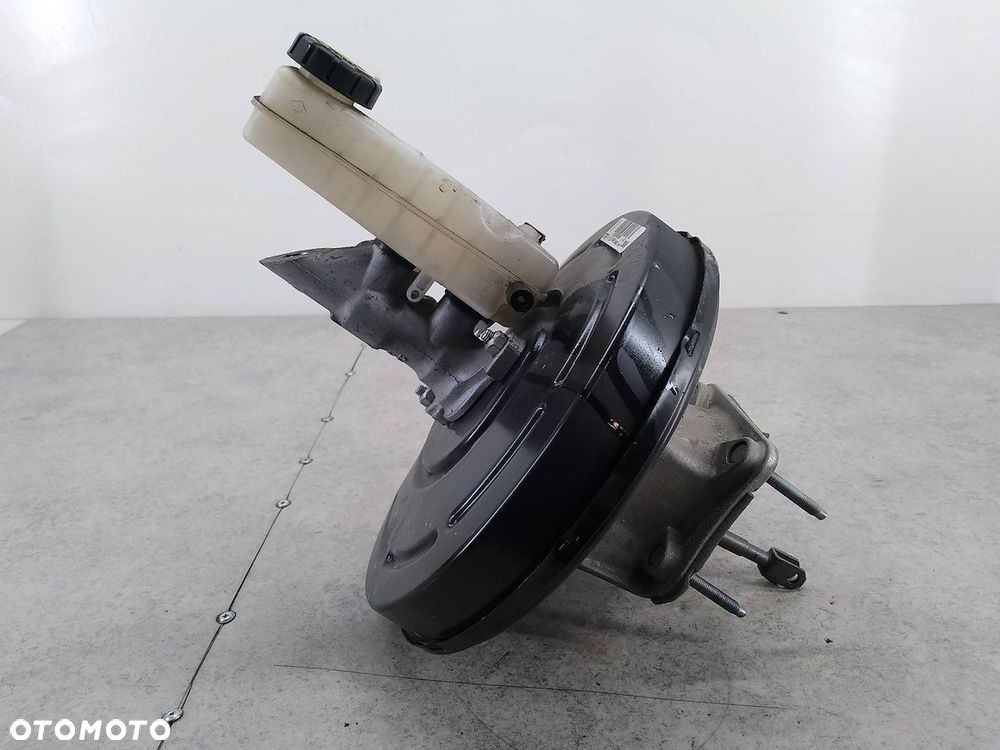 SERWO HAMULCOWE RENAULT MEGANE III 472100005R TRW 1.5 DCI - 2