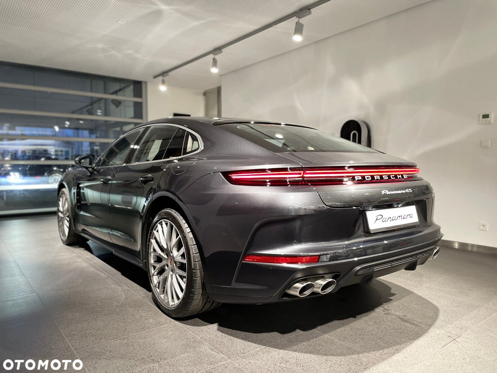 Porsche Panamera - 5