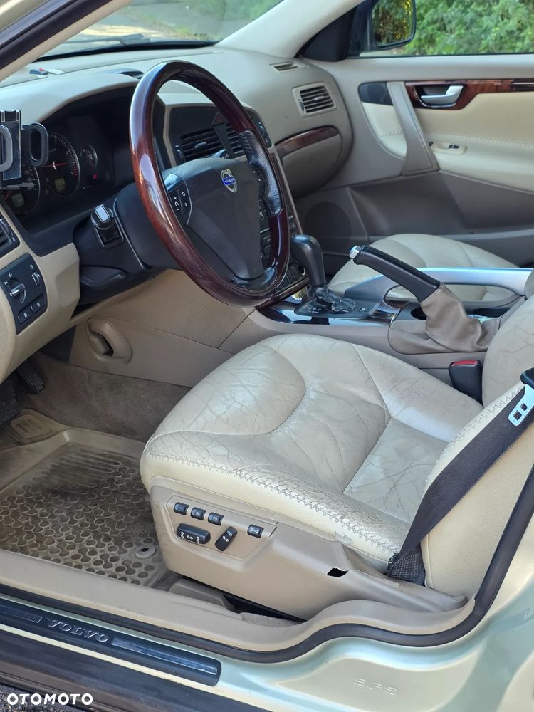 Volvo XC 70 D5 AWD Summum - 9