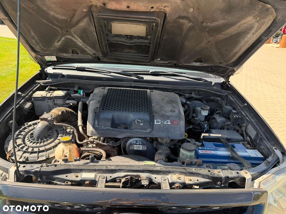 Toyota Hilux 3.0 D-4D Sol - 12
