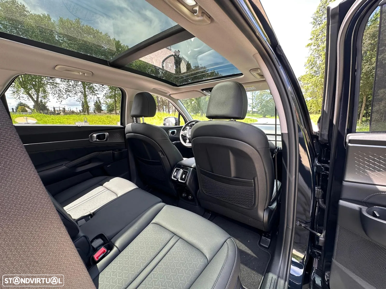 Kia Sorento 1.6 T-GDI PHEV Concept - 9