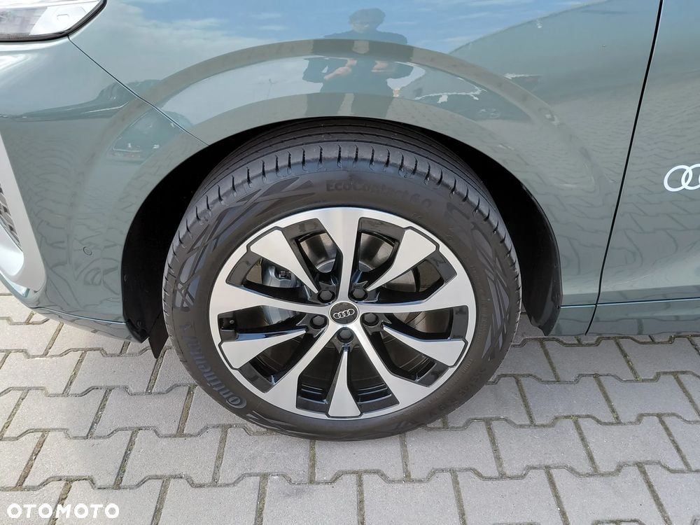 Audi Q3 35 TFSI S tronic - 25
