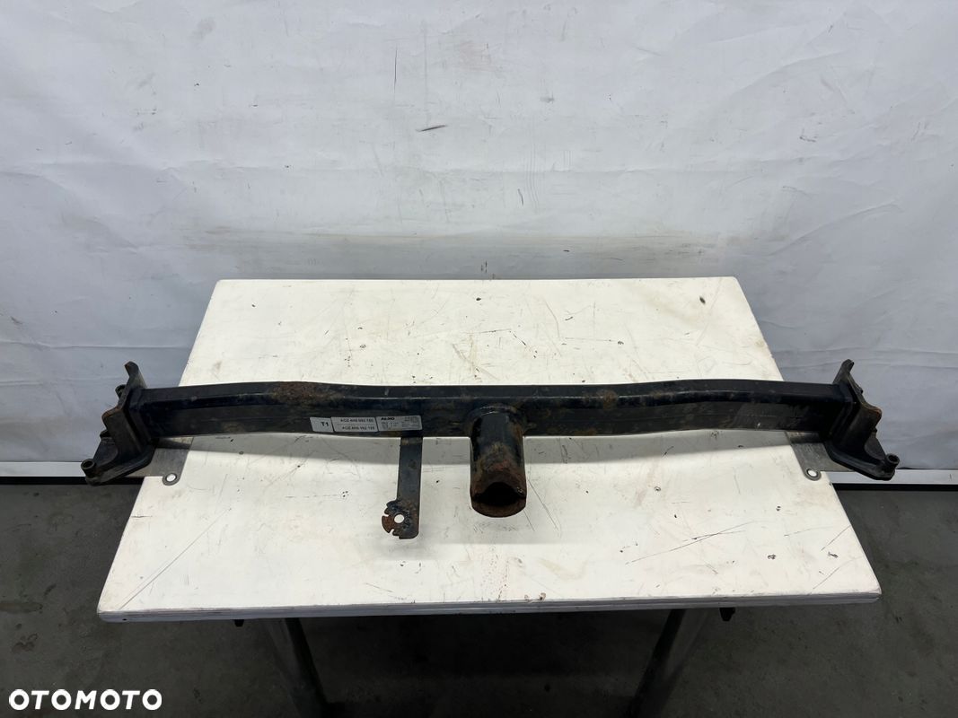 Audi A8 D4 hak holowniczy 4H0092150 - 1