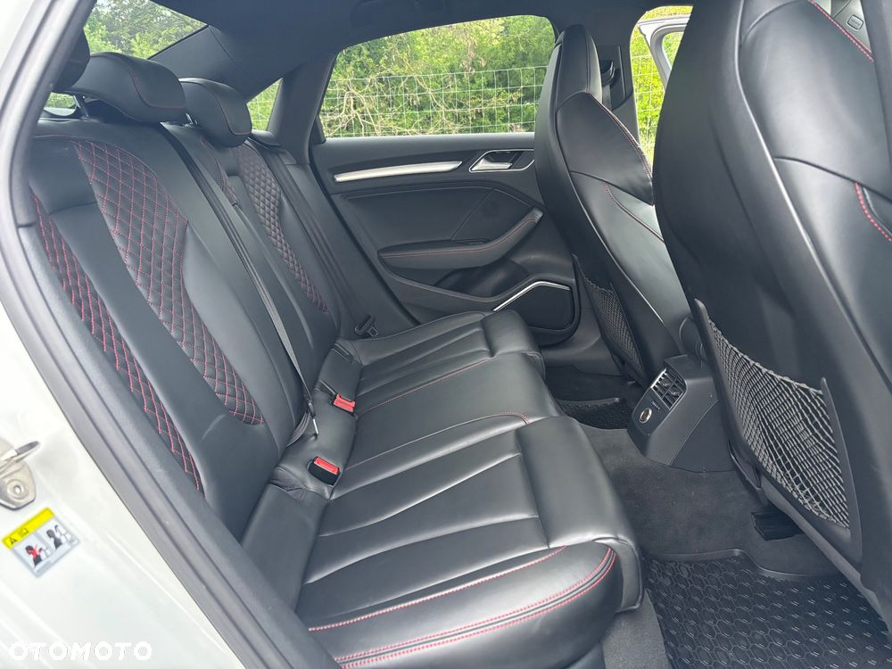 Audi S3 Limousine - 36