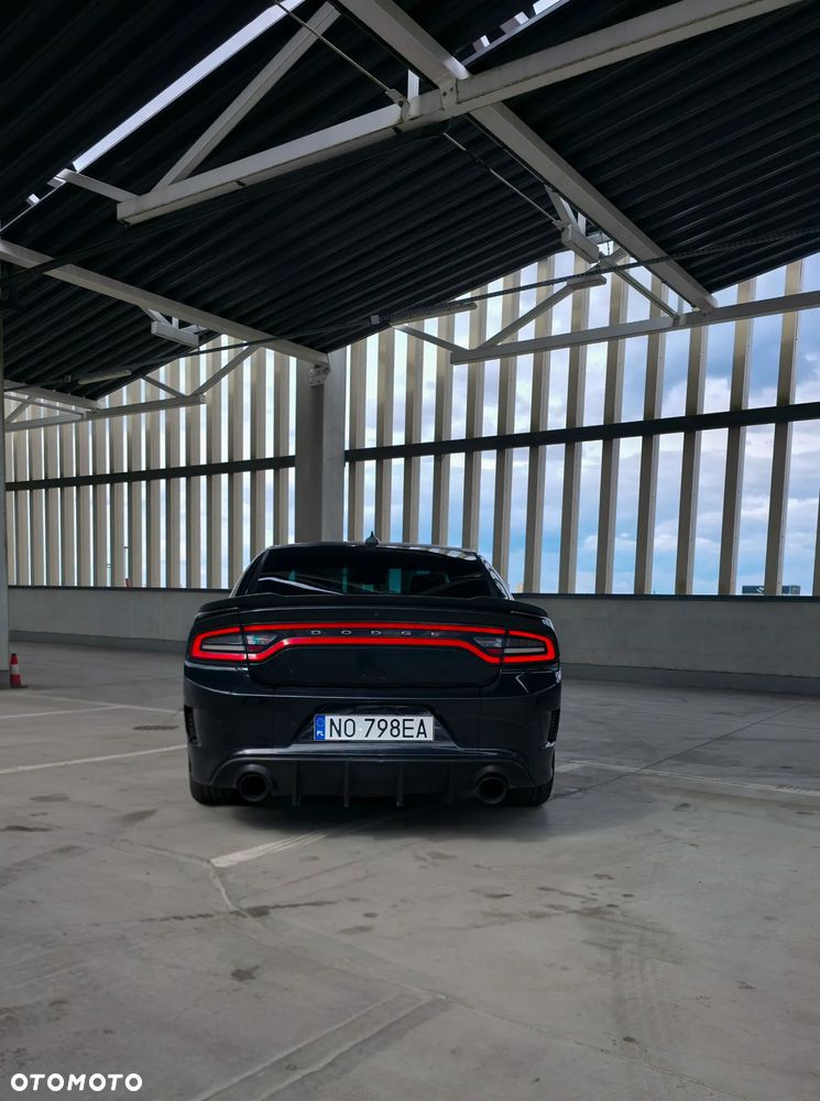 Dodge Charger 5.7 R/T Daytona - 10