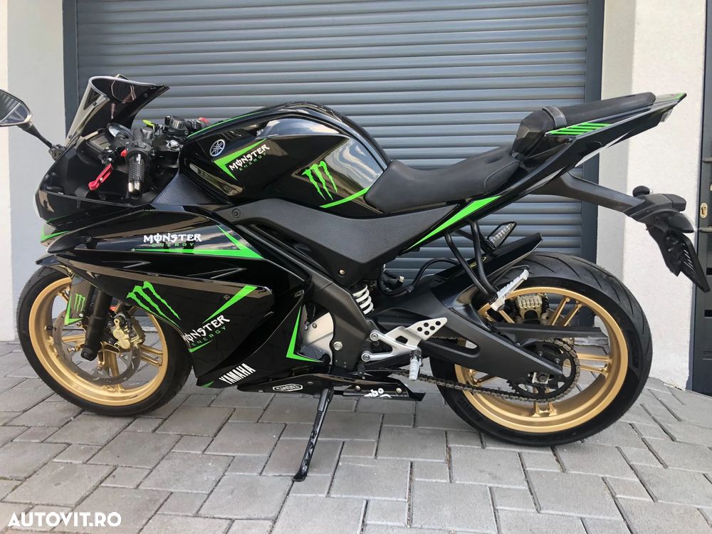 Yamaha YZF-R 125 - 12