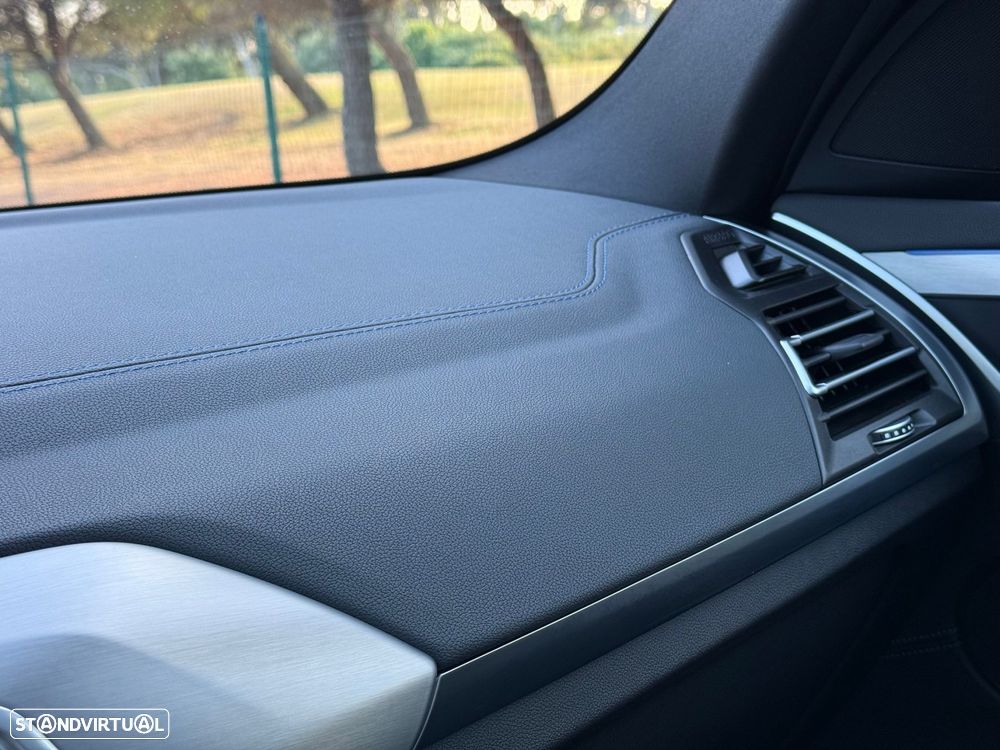 BMW X3 30 e xDrive Pack M — fotografia 46