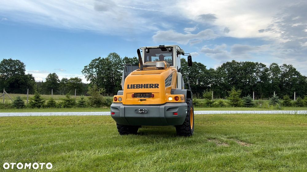 Liebherr Ładowarka Liebherr L524 KLIMA łyżka2,5m3+widły bezAdblue i Dpf szybkozłącze hydr. Cat Caterpillar 924K  924H  930K Volvo L60H / L70H Komatsu WA200-8 WA270-8JCB 426 427 - 26