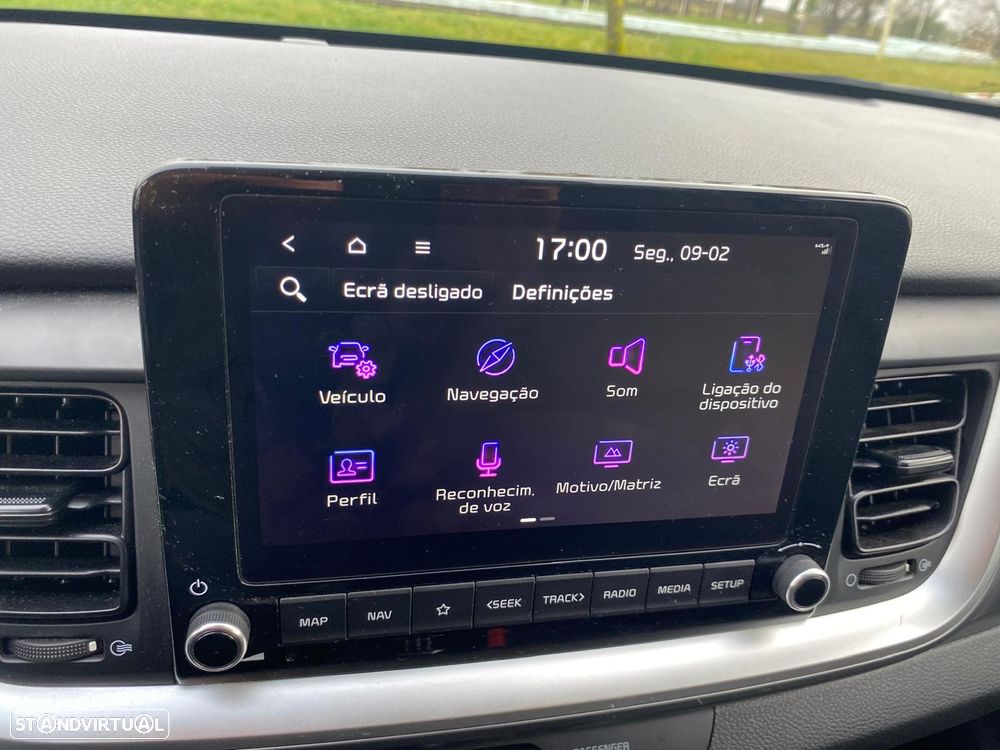 Kia Stonic 1.2 MPi Dynamic - 26