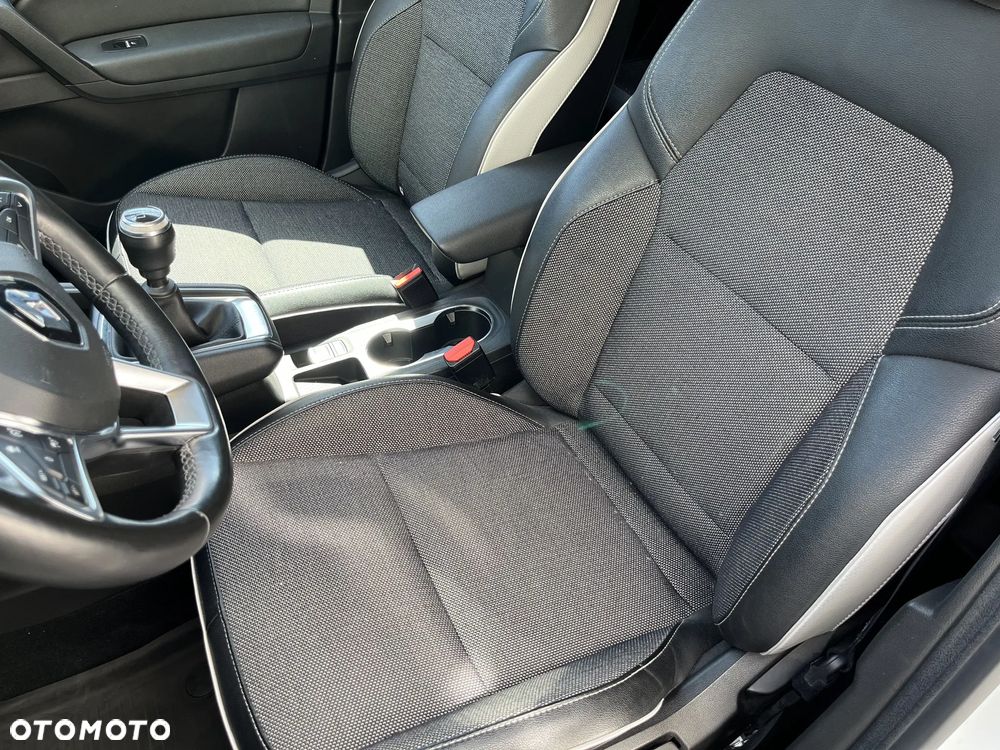 Renault Captur 1.3 TCe mHEV Intens - 12