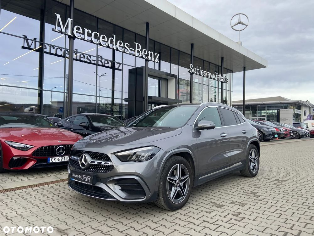 Mercedes-Benz GLA 200 AMG Line - 1