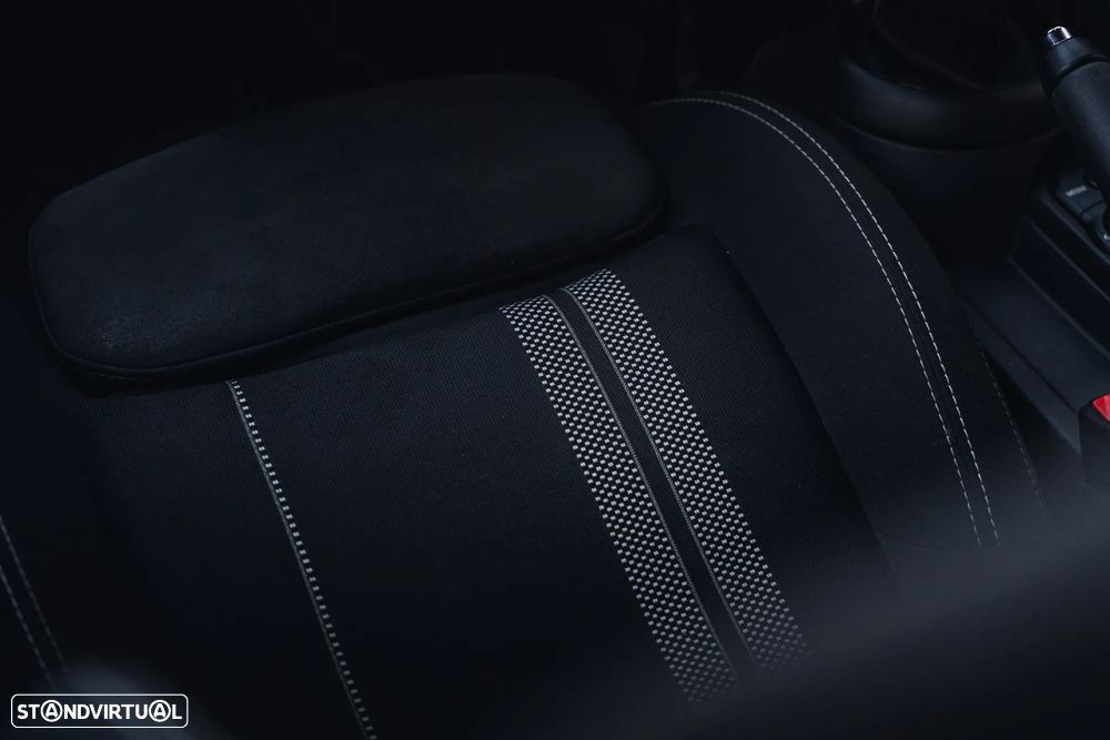 MINI 5 Portas One - 33