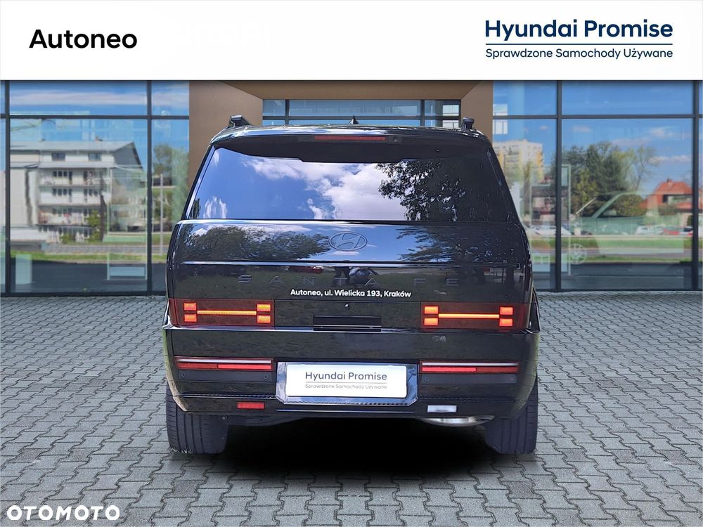 Hyundai Santa Fe - 4