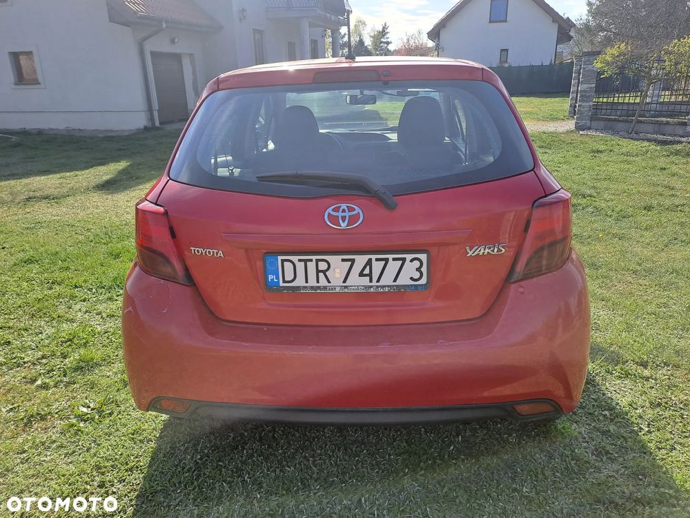 Toyota Yaris 1.0 Luna - 7