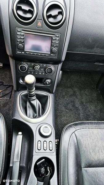 Nissan Qashqai+2 2.0 4x4 Tekna - 29