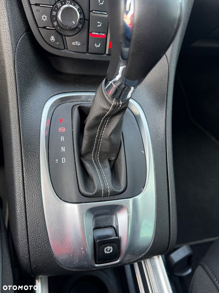 Opel Meriva 1.4 T Cosmo - 19