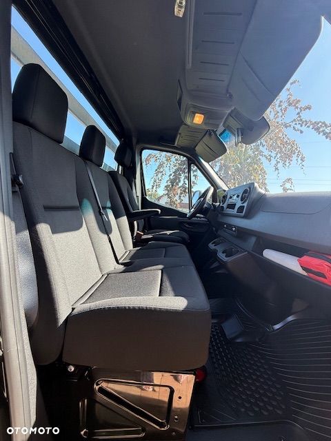 Mercedes-Benz SPRINTER - 9