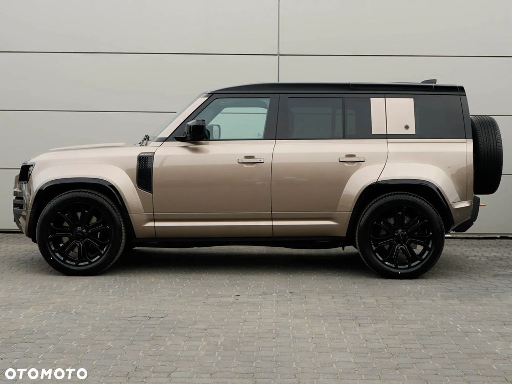 Land Rover Defender 4.4 P635 V8 mHEV Octa - 5