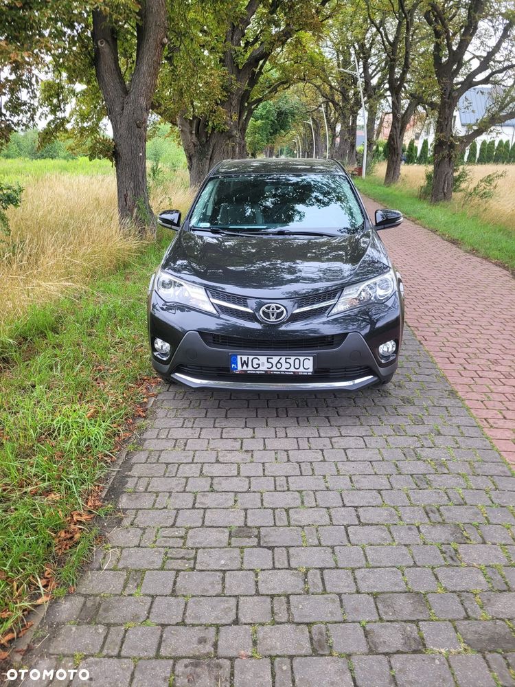 Toyota RAV4 2.2 D-4D Premium - 1