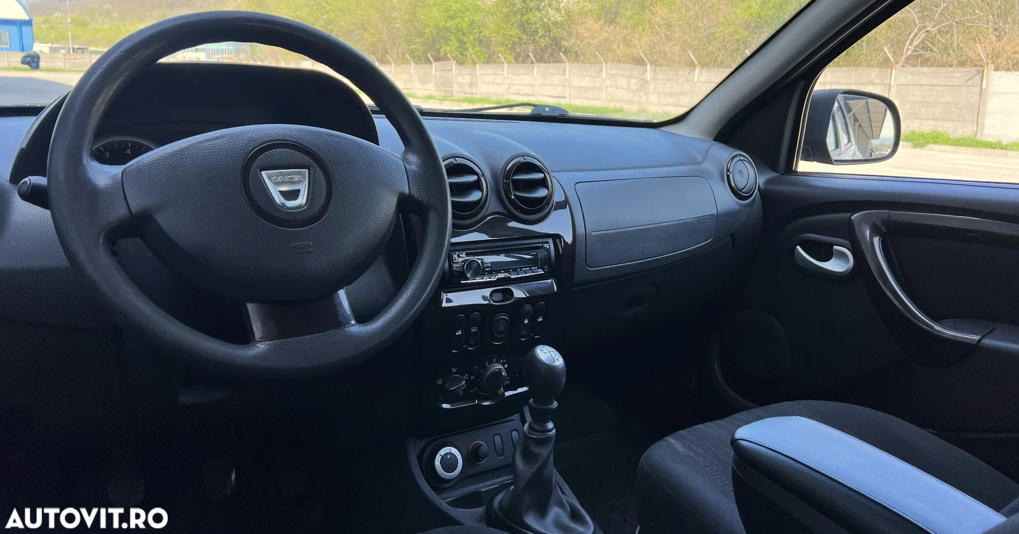 Dacia Duster 1.6 4x4 Prestige - 9