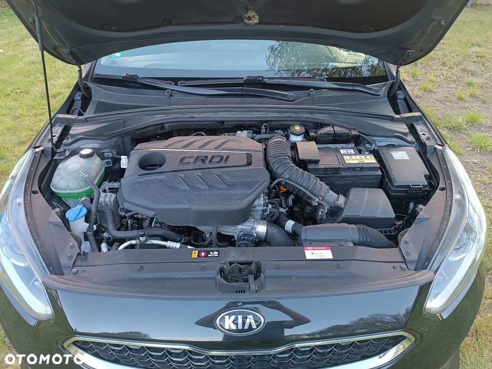 Kia Ceed 1.6 CRDi Eco-Dynamics+ (48V Mild-Hybrid) Vision - 30