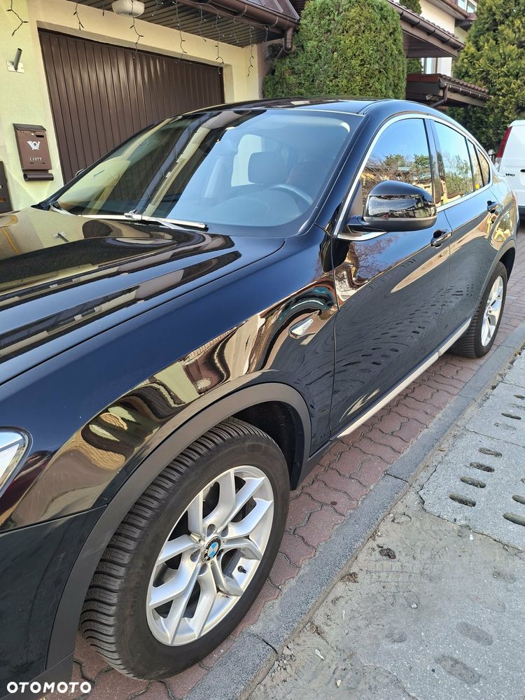 BMW X4 xDrive20i xLine - 2