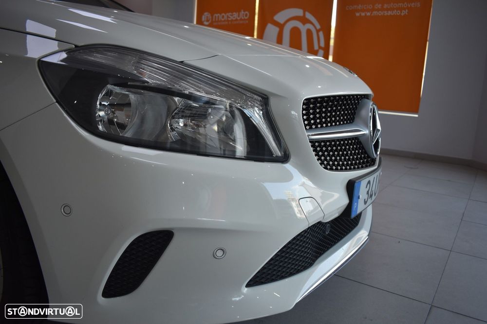 Mercedes-Benz A 180 d Urban - 16