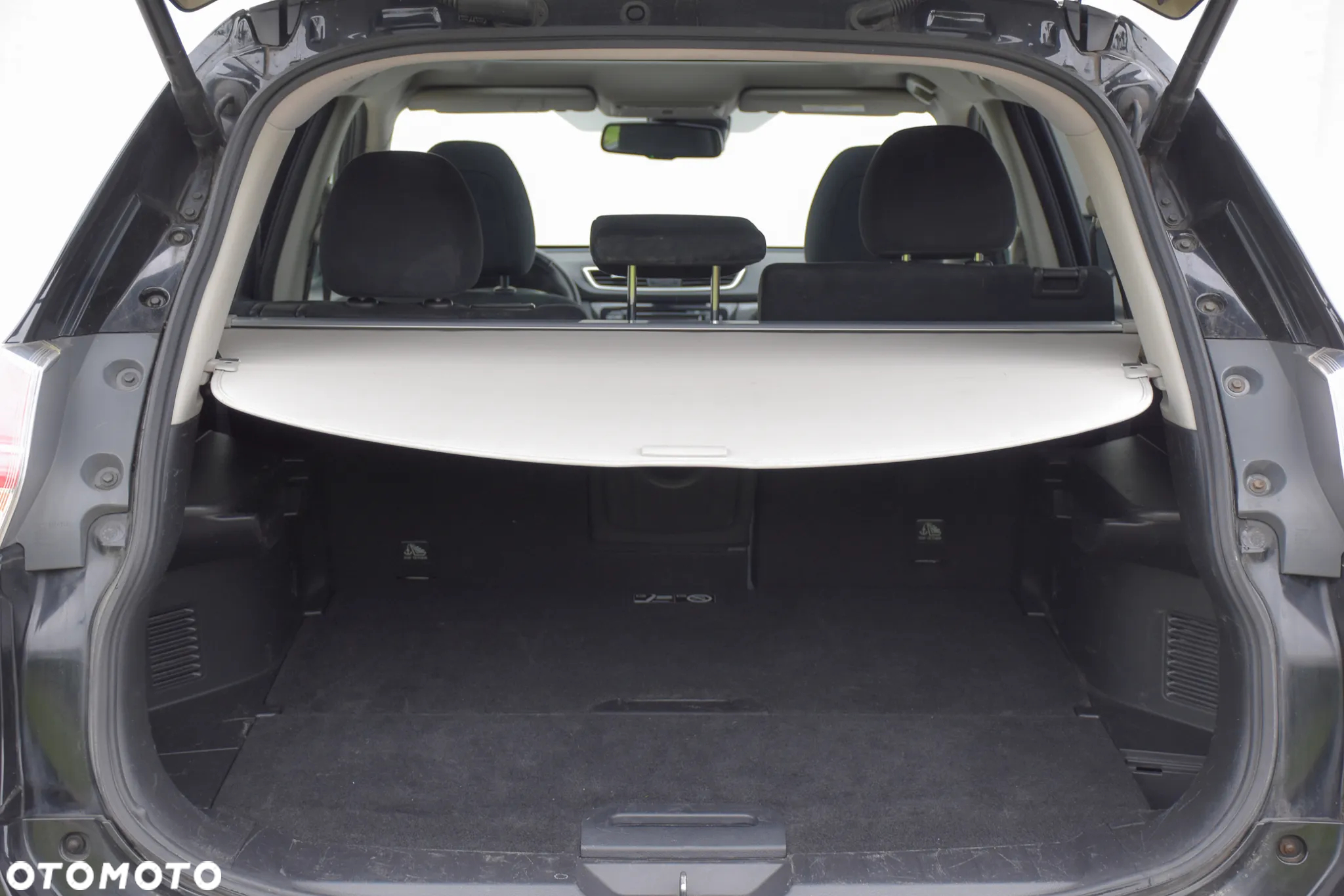 Nissan X-Trail 1.6 DIG-T Tekna - 38