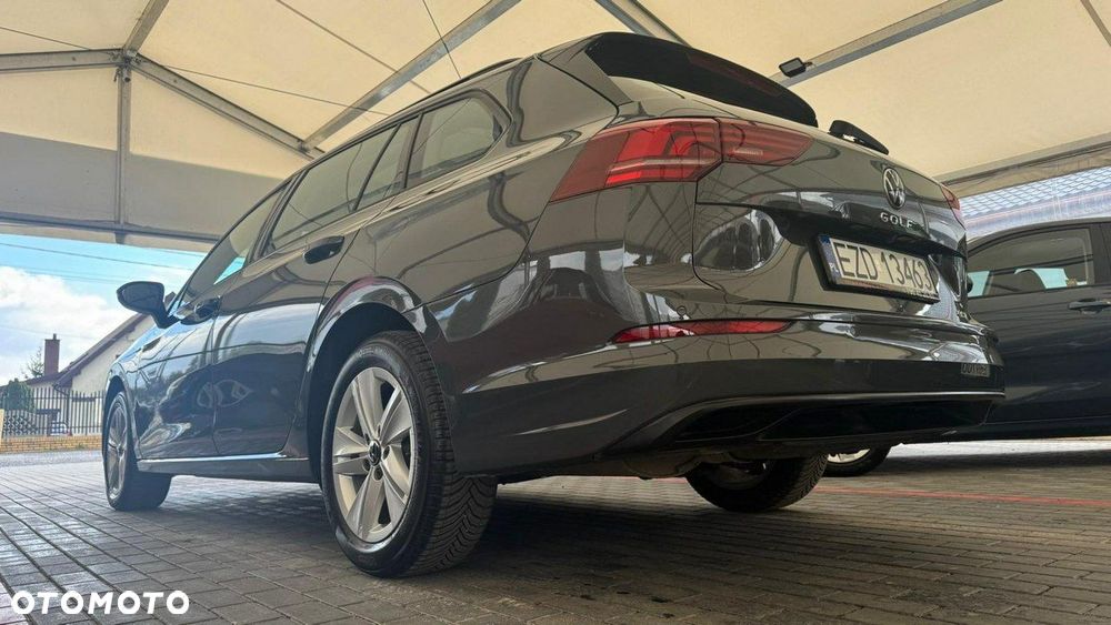 Volkswagen Golf Variant 1.5 eTSI mHEV Business DSG - 28