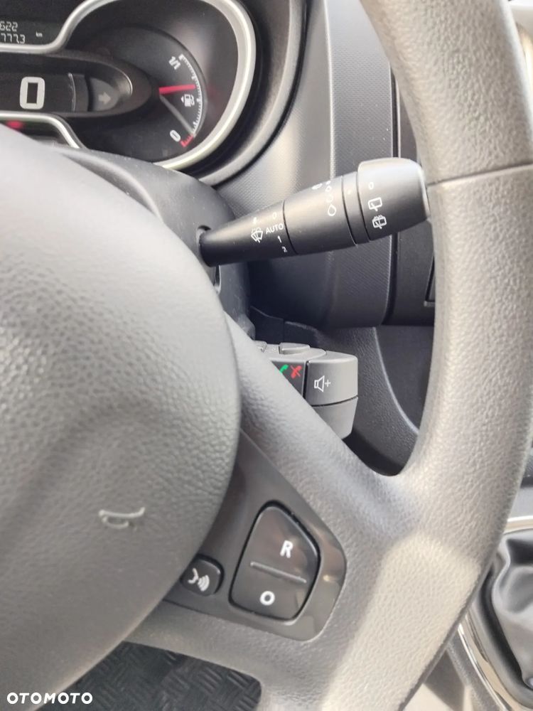 Opel Vivaro L2H1 2.9t Edition - 20
